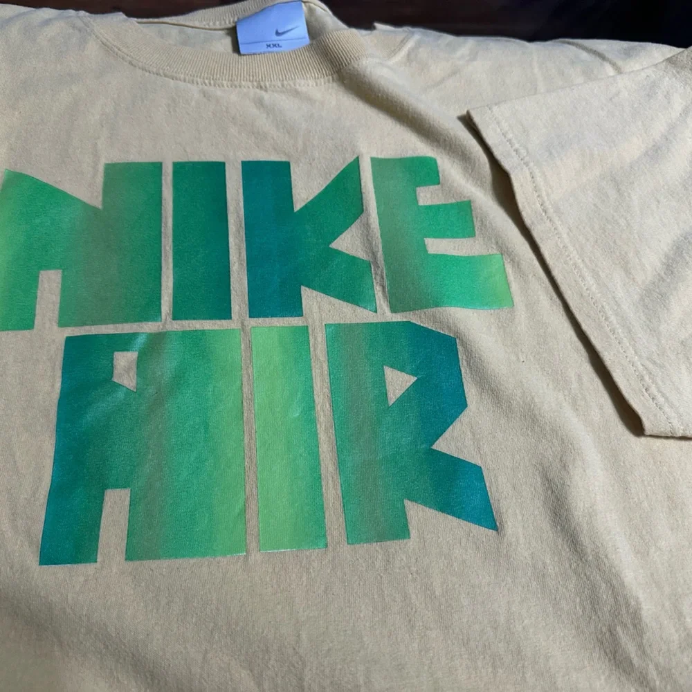 Men’s short sleeve Tshirt - Picture 1 of 2